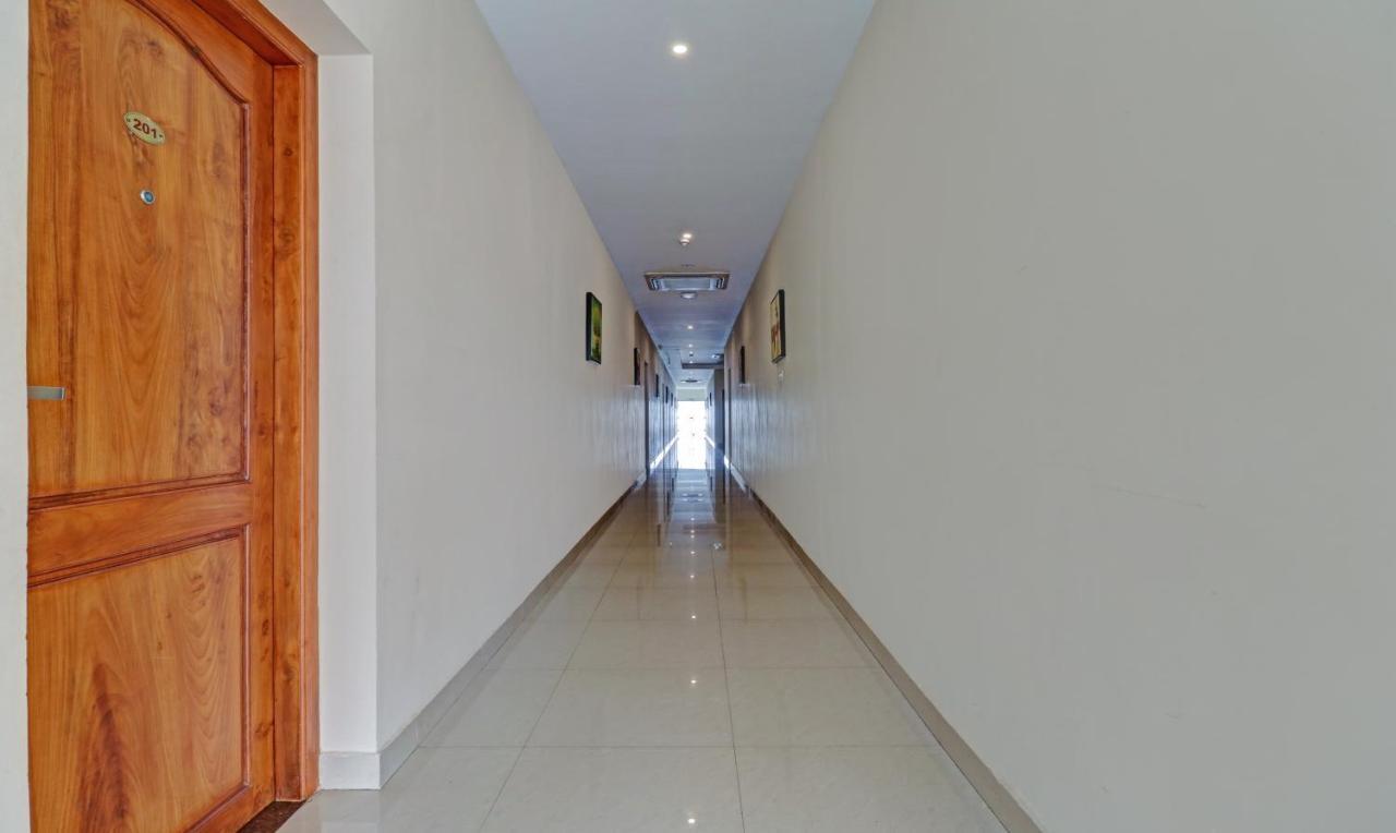 Treebo Tryst Sreepadmanabha Balaramapuram Hotel Kovalam Buitenkant foto